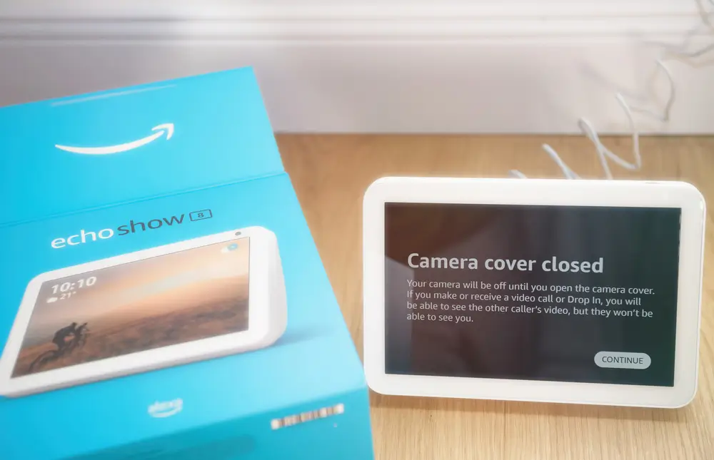 Starlink and Home Automation: Enhancing Connectivity with Echo Show 8 Spatial Audio