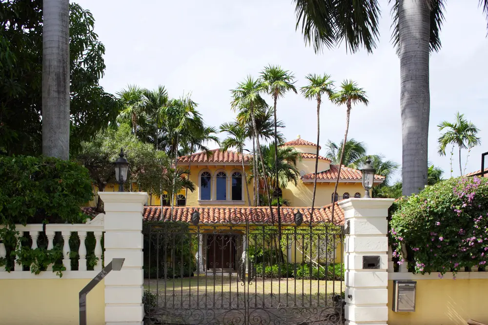 Starlink Installation in Miami Beach, FL: A Comprehensive Guide for Residential Homes